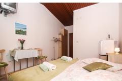 Appartements dominovic-Mladinov  Chambre 1 – soba foto 5