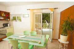 Family Beroš Friendly Place Appartement 2 – A 6+2 foto 4