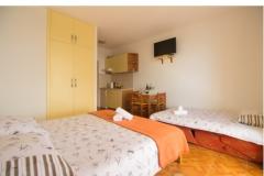 Appartements Čikeš Appartement 6 – žuti -A4 foto 4