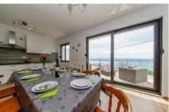 New modern apartment-fully equipped Appartement 1 – Apt 3 foto 1
