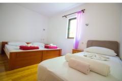 Appartements Kosovic II Appartement 1 – A foto 4