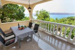 Beachfront Appartements Laszlo Appartement 2 – Top 2 foto 1