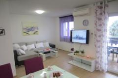 Appartements Klarić Appartement 2 – ljubičasti foto 1