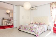 Appartements &amp; Chambres DDD2 Appartement 1 – RED APP foto 3