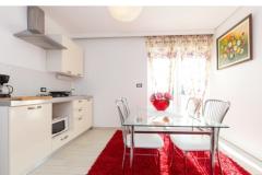 Appartements &amp; Chambres DDD2 Appartement 1 – RED APP foto 5