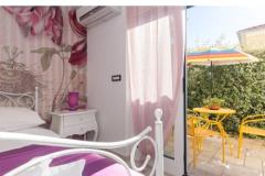 Appartements &amp; Chambres DDD2 Chambre 3 – PINK ROOM foto 1