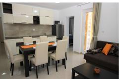 Appartements Gorica 1- with Pool, 200 Appartement 3 – Gorica 1/5 foto 2