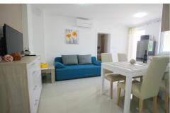 Appartements Gorica 1- with Pool, 200 Appartement 4 – Gorica 1/1 foto 1