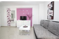 Appartements Gorica 1- with Pool, 200 Appartement 2 – Gorica 1/4 foto 3