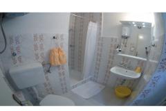 Appartements Bašković Appartement 1 – A2+1 ŽUTI foto 4