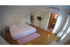 Appartements Bašković Appartement 3 – A2+1 ROZI foto 1