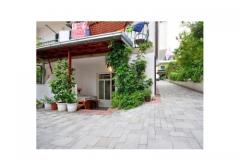 Appartements and rooms Gojak Milenka Appartement 4 – APSTUDIO 5 foto 1
