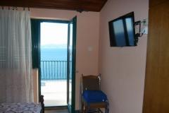 Appartements Sliskovic, 1. line to sea Appartement 1 – Apartman 1 foto 3