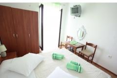 Chambres Bili Galeb BED? Chambre 3 – GREEN foto 3