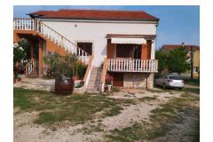 Appartements Paola Appartement 1 – AP 4+1 foto 1