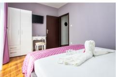 Pension-Restoran Skalinada Chambre 1 – Soba 5 foto 3