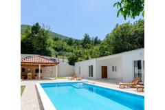 Seosko imanje Petra Appartement 1 – kučica foto 4