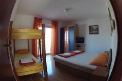 Appartements Pag Appartement 2 – Apartman B foto 3