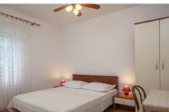 Apartmani Lucijetić Chambre 3 foto 1