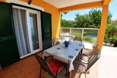 VILLA JURAS Appartement 2 – APARTMAN 2 foto 2