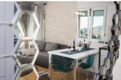 Bubbles Luxury Penthouse with jacuz Appartement 1 – Podstrana foto 5