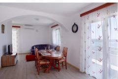 Appartements Andreja Appartement 2 – The red foto 3