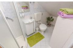 Family friendly Apt with a pool  Appartement 3 – Daysi foto 3