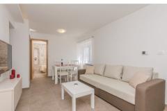 Mustaća Dvori Appartement 1 – Josip foto 1