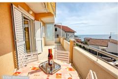Villa Bobanac with heated pool Appartement 2 – Ap.1 foto 2