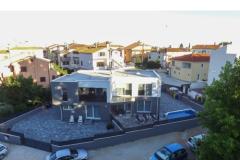 Holiday home with swimming pool Appartement 2 – HOUSE **** foto 1