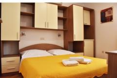 Appartements Stone  Tučepi  Appartement 4 – A2+3 -103 foto 1