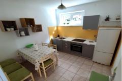 Appartements Tucepi Jakić Appartement 3 – Ap. 7+1 foto 4