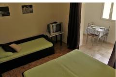 Appartements Love Tučepi Appartement 5 – ZELENI APP foto 5