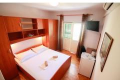 Appartements Love Tučepi Chambre 1 – SOBA JEDAN foto 3