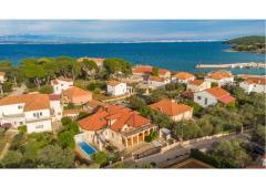 Maison de vacances  *** Appartement 1 – Rosales foto 3