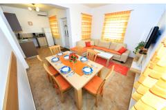 Appartements Sapavac Appartement 2 – Orange foto 3