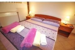 Appartements Banović Vodice  Appartement 1 – 1Ap. 2+3 foto 1