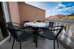Villa Martin *** Srima Appartement 2 – MARTIN 3 foto 5