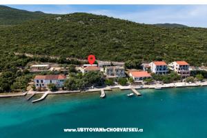 Beachfront apartments Ruskovic – Janjina