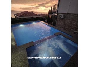 Delux apartment, heated pool