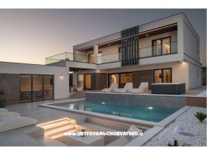 Adiloté Luxury Villa