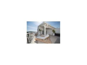 Jakaa Appartement Srima