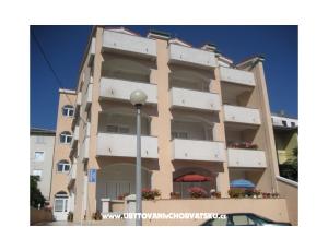 Apartmani Golija 