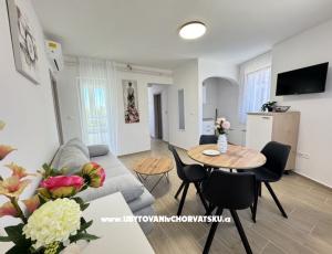 Flowers Appartements Pula