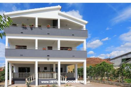 Appartements Tomislav foto 2