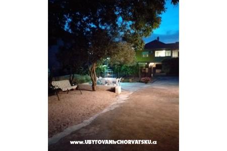 Appartements Jeličić Biograd Croatie