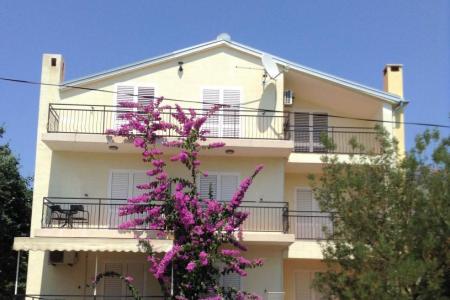 Appartements Mara  Biograd Croatie
