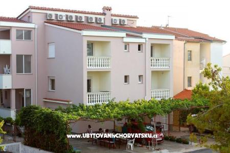 Appartements Dodig Biograd Croatie