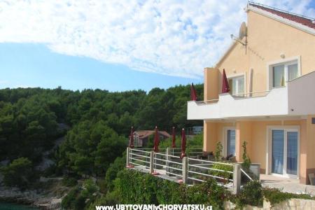 Appartements Rogosic foto 3