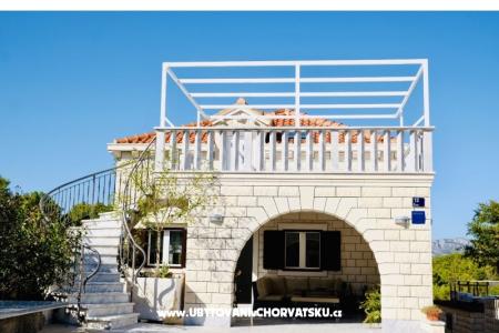 Appartements Tonika île Brac Croatie